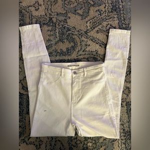 zara white skinny jeans.